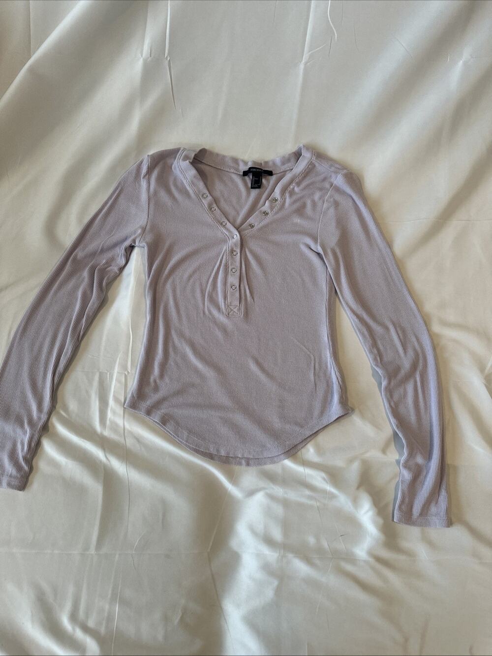 Forever 21 Pullover Seven Snaps, Long Sleeve Shirt, ￼